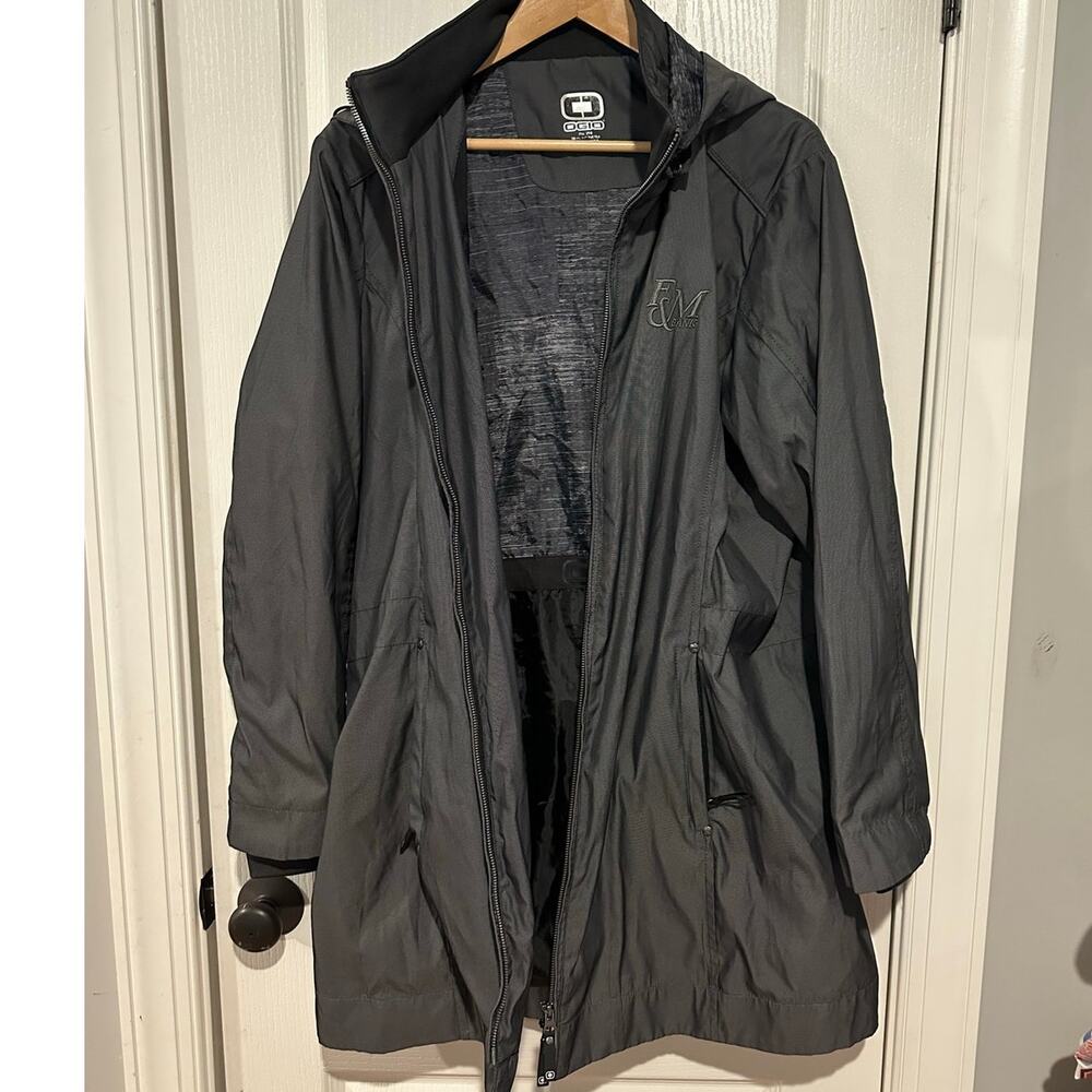 OGIO Women's Long Lightweight grey jacket 2XL F&M bank
